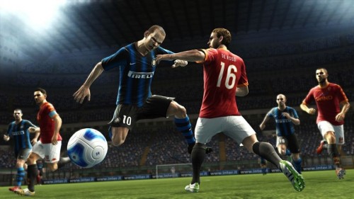 FIFA 12 contro PES 2012: nuovi screen per entrambi